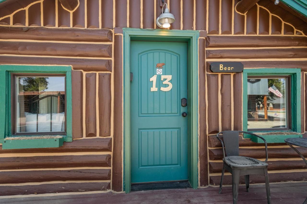 Hotel The Bucking Moose West Yellowstone Exteriér fotografie