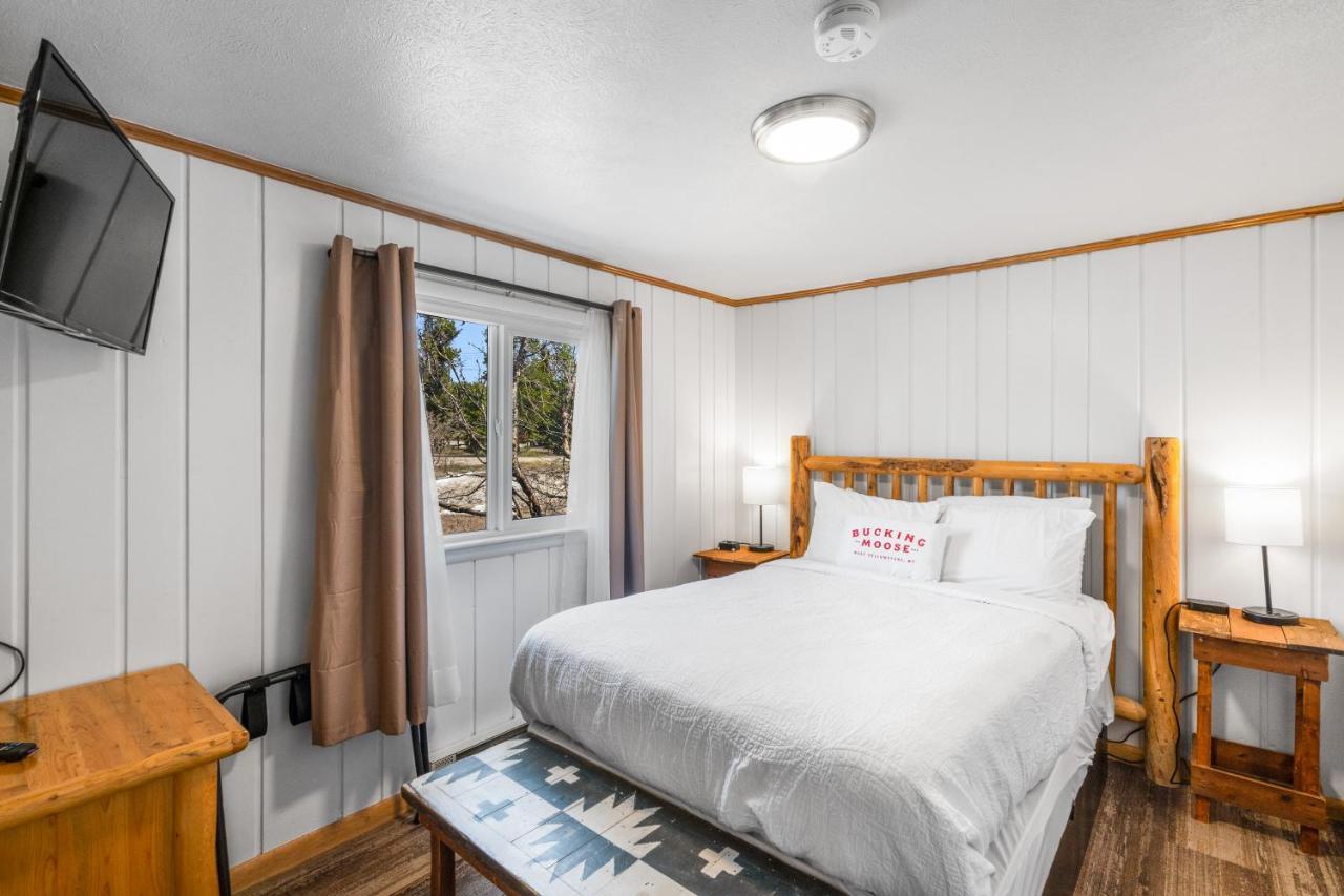 Hotel The Bucking Moose West Yellowstone Exteriér fotografie