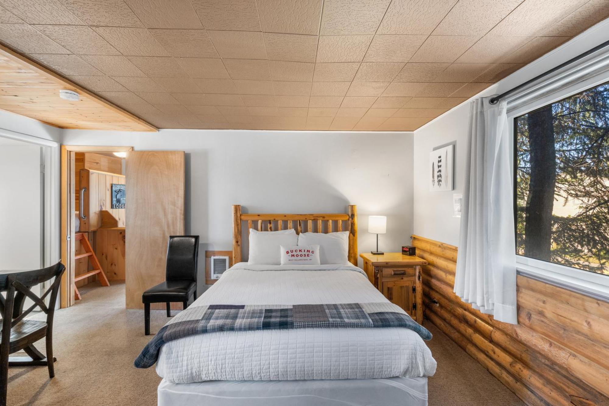 Hotel The Bucking Moose West Yellowstone Exteriér fotografie
