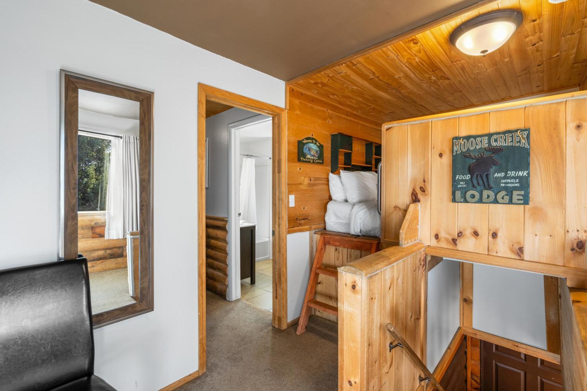 Hotel The Bucking Moose West Yellowstone Exteriér fotografie