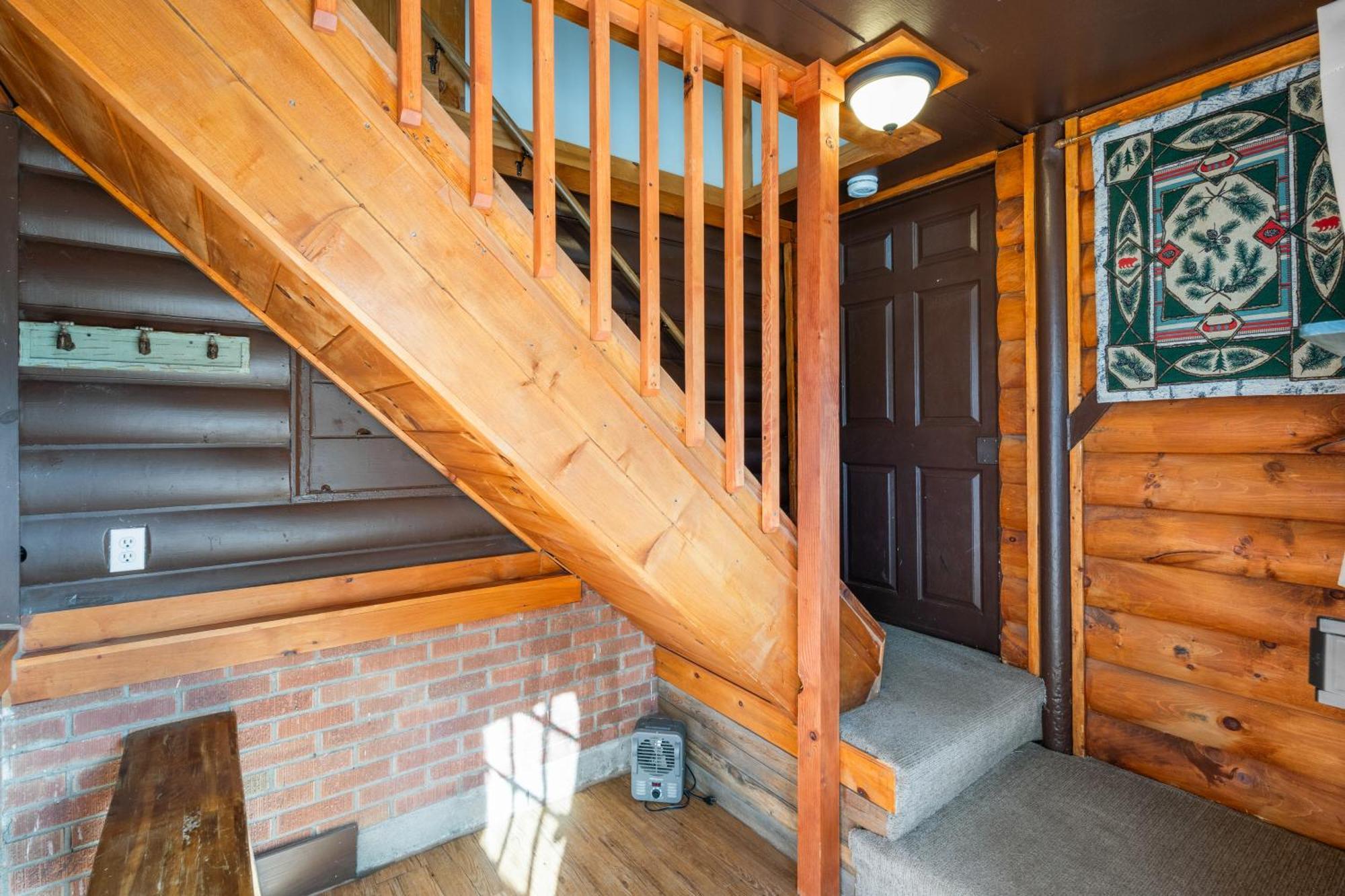 Hotel The Bucking Moose West Yellowstone Exteriér fotografie