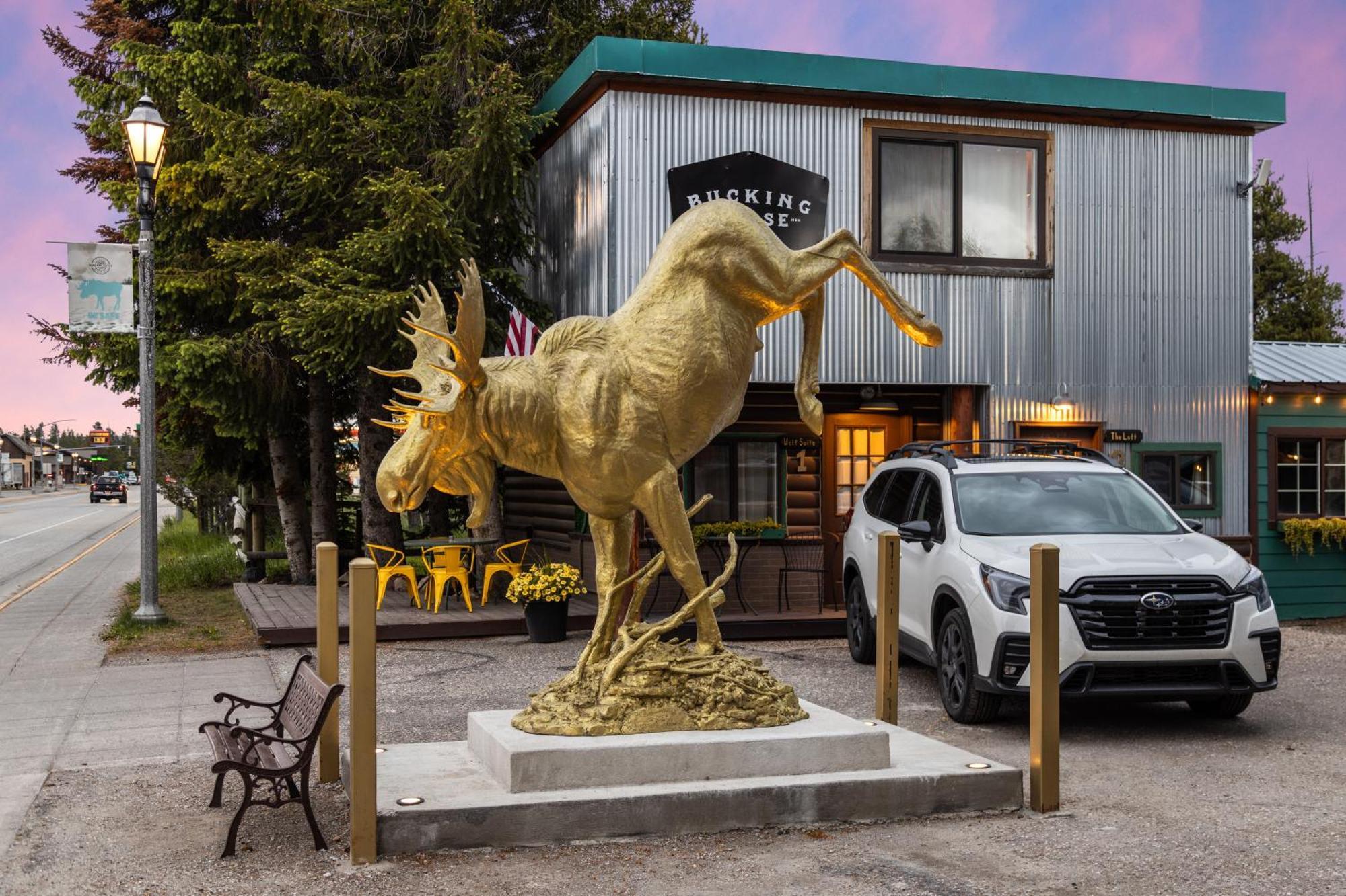 Hotel The Bucking Moose West Yellowstone Exteriér fotografie