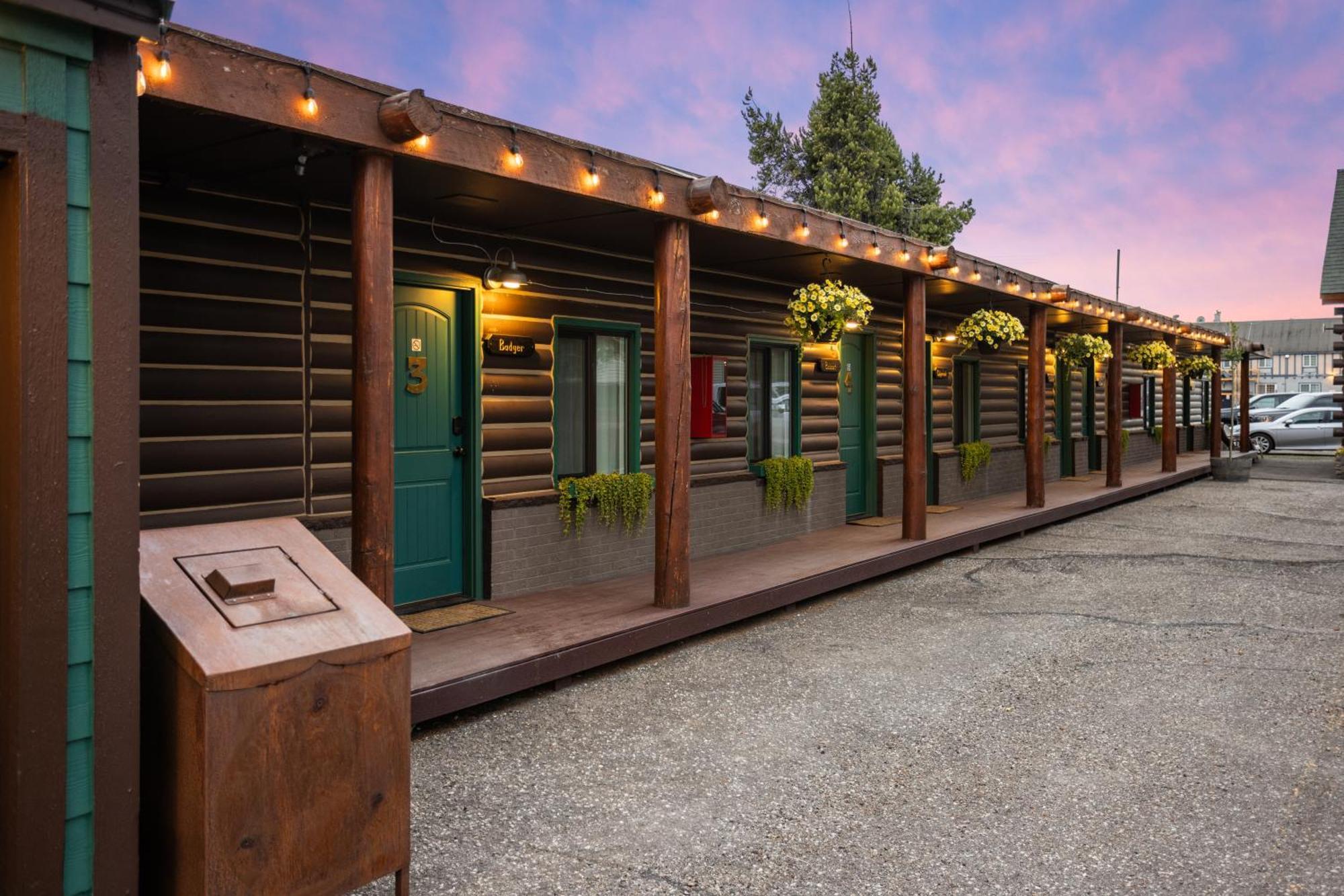Hotel The Bucking Moose West Yellowstone Exteriér fotografie